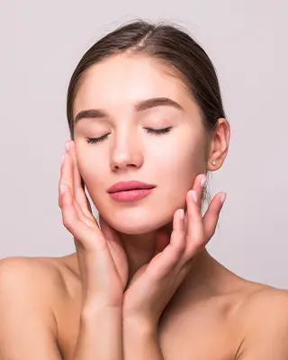 img-rejuvenecimiento-facial-en-bogota-1-LCP